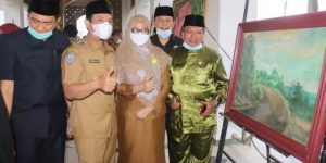 Di Berendo, Pemkot Manjakan Para Seniman Seni Rupa