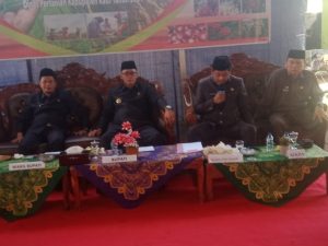 Dinas Pertanian Bagikan Alsintan ke Masyarakat Melalui Kelompok Tani