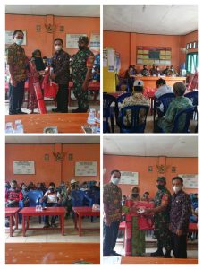 Warga Terima Bantuan Dari Pemkab Kaur Yang Terdampak Banjir di Desa Kepahyang