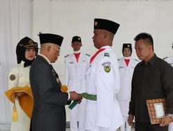 Bupati Gusnan Kukuhkan Paskibraka Bengkulu Selatan