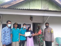 Pemdes Padang Panjang Bagikan BLT-DD Door to Door, Kades : Langsung Tiga Bulan