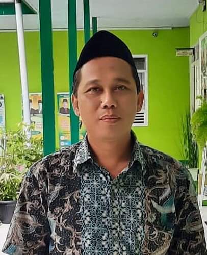 Dr. Moch Iqbal, M. Pd Dosen Pascasarjana UIN Fatmawati Sukarno Bengkulu