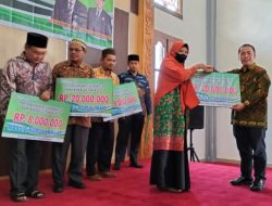 Bupati Sapuan Salurkan Bantuan CSR Untuk Rumah Ibadah dan Yayasan