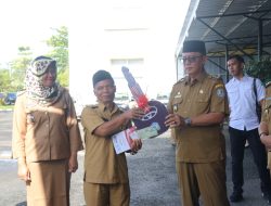 Pak Camat Kabupaten Kaur Mobil Baru