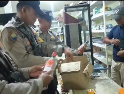 Imbangan Ops Pekat Nala I, Polsek Kaur Tengah Sita Puluhan Botol Miras