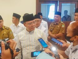 Rohidin Pesankan Ini Dengan Jamaah Haji