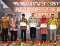 Pemkot Bengkulu Sabet Tiga Penghargaan Dari BPS Kota Bengkulu