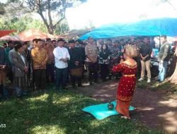 Kapolsek Talo Hadiri Kegiatan Festival Larungan di Pantai Pandan Sari Desa Penago