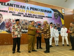 Wabup Rifai Hadiri Pelantikan dan Pengukuhan Pengurus IKA Smansa Best