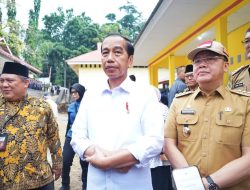 Hari Kedua Kunker Jokowi Di Bengkulu, Kunjungi SMKN 2 Bengkulu Tengah
