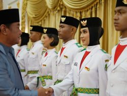 Wakil Gubernur Rosjonsyah Resmi Kukuhkan 54 Anggota Paskibraka Provinsi Bengkulu