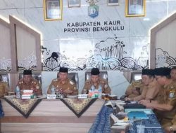 Bappeda Bahas Bersama Evaluasi SAKIP, Sekda Harapkan Nilai SAKIP Pemda Kaur Membaik