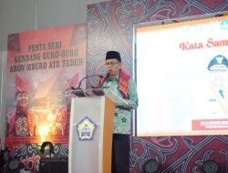 Serahkan Bantuan Mobil Ambulance, Pemprov Bengkulu Imbau Etnis Karo Kompak Dukung Pembangunan