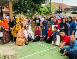 Tingkatkan Ekonomi Masyarakat Kota Bengkulu, Bang Usin Serahkan Bibit Ikan Tawar