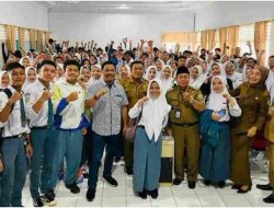 Usin Sembiring Berikan Materi Literasi Digital Kepada Siswa SMA Dan SMK Di Bengkulu