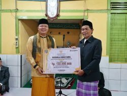 Berikan Dana Hibah ke Musholla Ibnu Sabil, Rohidin Didoakan Kembali Jadi Gubernur
