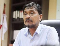 Waka 2 DPRD Provinsi Bengkulu H. Suharto Apresiasi Ketua RT 01 Lingkar Barat Bagikan Sembako Untuk 70 KK