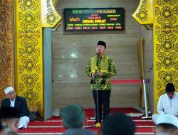 Awal Ramadan, Gubernur Rohidin Buka Murokaz Al-Qur’an di Masjid Raya Baitul Izzah