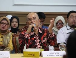 Bupati Bengkulu Selatan Komitmen Benahi Kawasan Pesisir