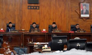 DPRD Kaur Setujui Raperda Pertanggungjawaban Pelaksanaan APBD 2024