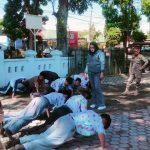 Razia Satpol PP: Belasan Pelajar SMP dan Puluhan Siswa SMA Nongkrong Saat Jam Sekolah