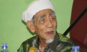 Profil KH. Maimun Zubair: Ulama Karismatik dengan Pandangan Luhur tentang Maulid Nabi