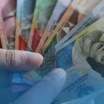 Rupiah Dibuka Melemah Terhadap Dolar AS