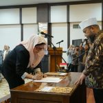 Gubernur Helmi Lantik Elva Hartati sebagai Komisaris Nonindependen Bank Bengkulu