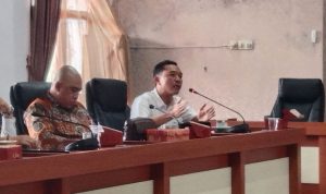 Tak Sesuai Standar, 200 Meter Jalan Tebing Talang Rimbo–Pasar Atas Dibongkar Ulang