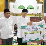Safari Ramadahan, Bupati Kaur Salurkan Bantuan