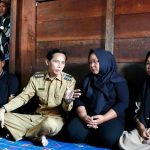 Bentuk Kepedulian Pemerintah, Bupati Kaur Kunjungi Keluarga Korban Tindakan Asusila