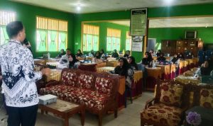 Manfaatkan Libur Siswa, Guru SDN 04 Banyumas Asah Kemampuan