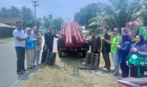 Pemerintah Desa Nusuk Salurkan 4 Grup Perlengkapan Tenda dari Dana Desa, Penuhi Kebutuhan Warga